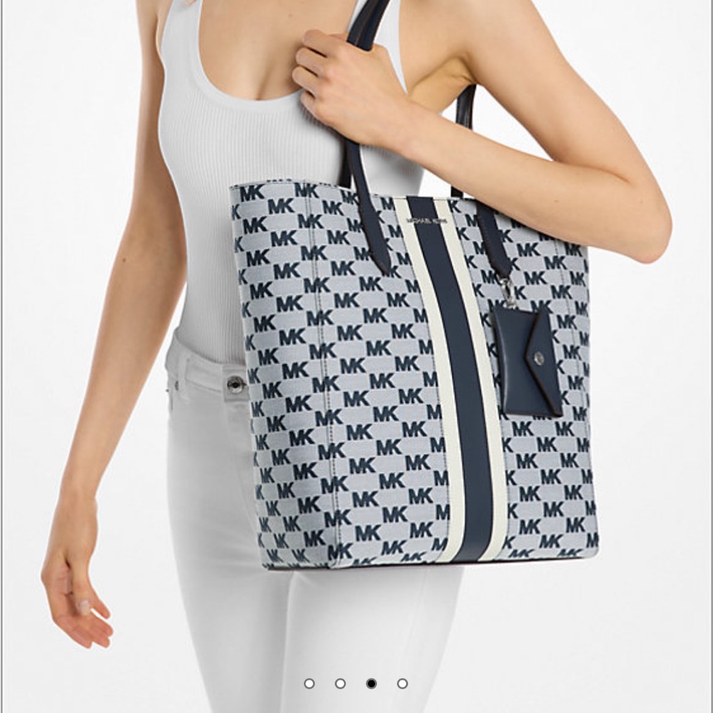 Michael Kors Tote